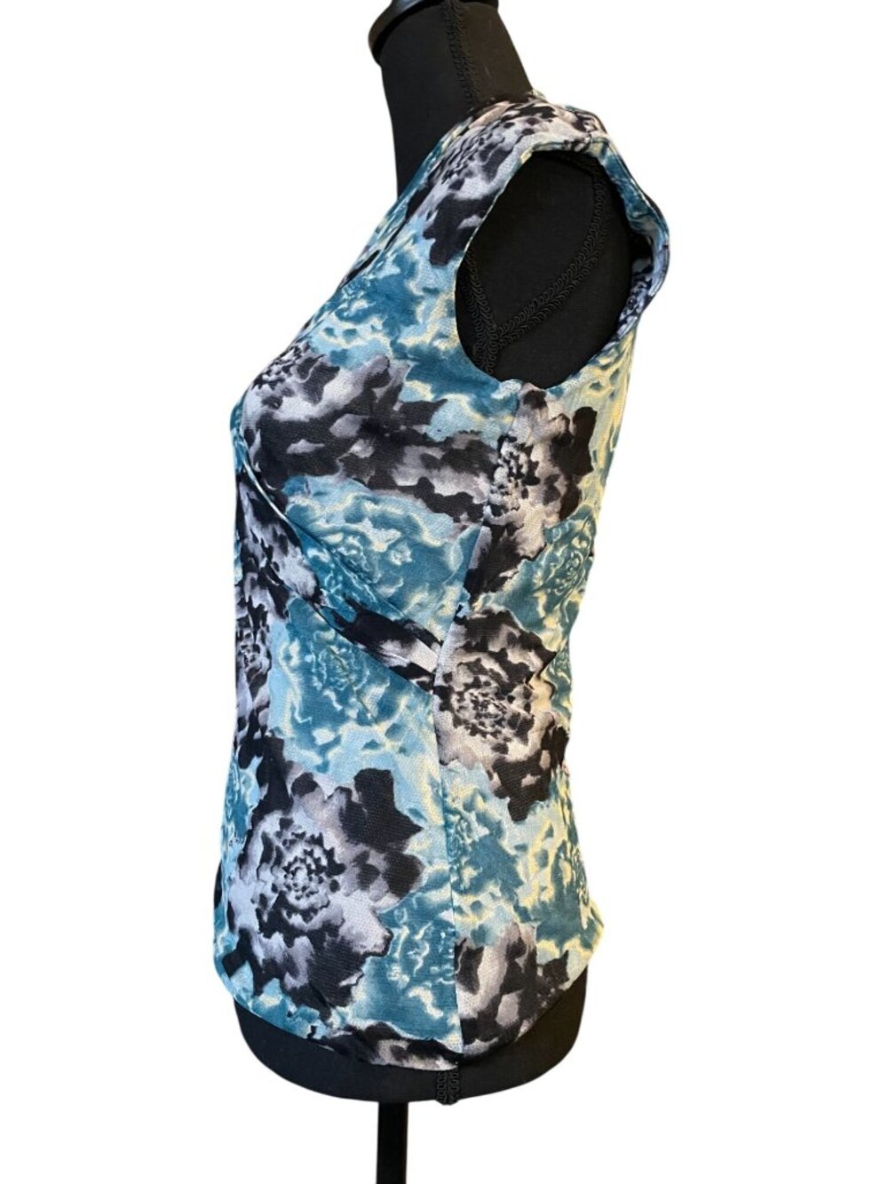 Classiques Entier Atelier Silk‑Blend Sleeveless Top – Watercolor Floral, Size M - Picture 4 of 10